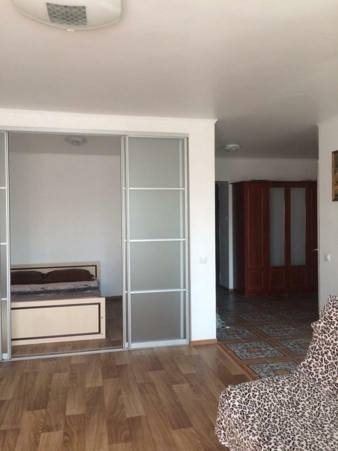 Studio Apartment In Center Połtawa Zewnętrze zdjęcie
